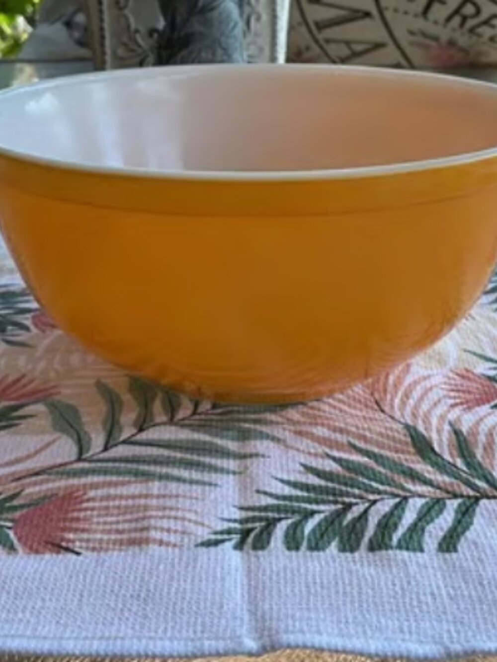 Pyrex set of 3 bowls